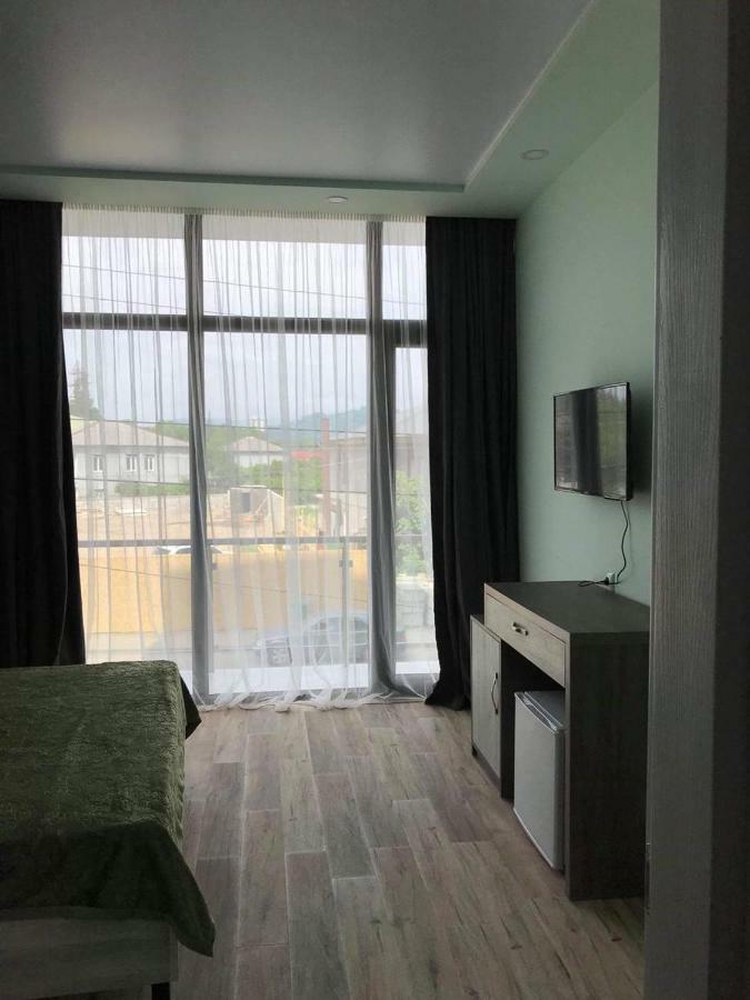 Hotel Royal Georgia Batumi Esterno foto